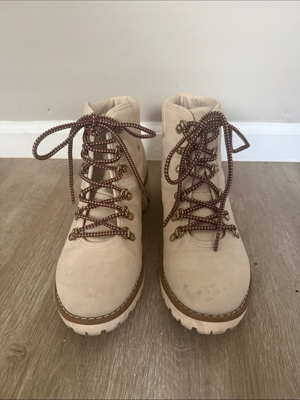 Women's Beige Lace-Up Hiking Boots